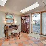 Rustic Adobe-Style Home With Hot Tub In Santa Fe